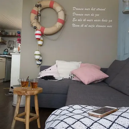 Our Beach House Apartmán *